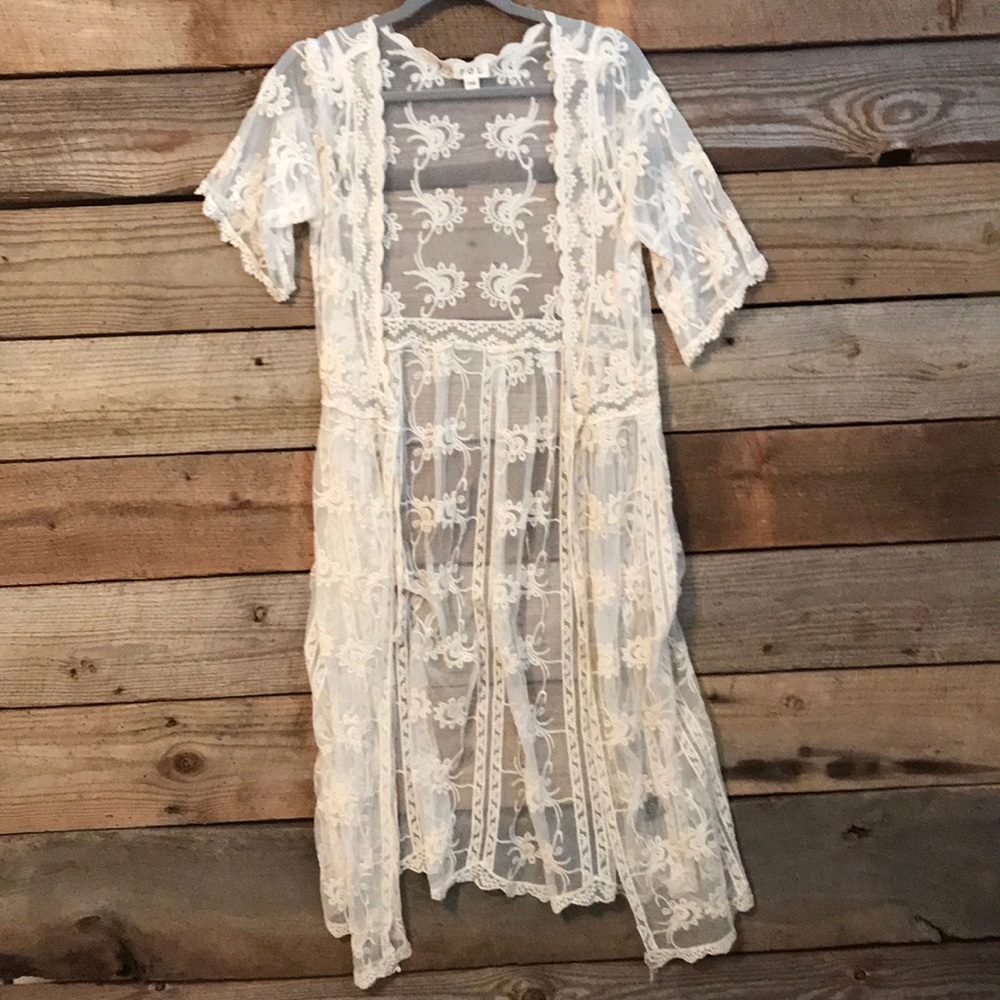 Lace kimono